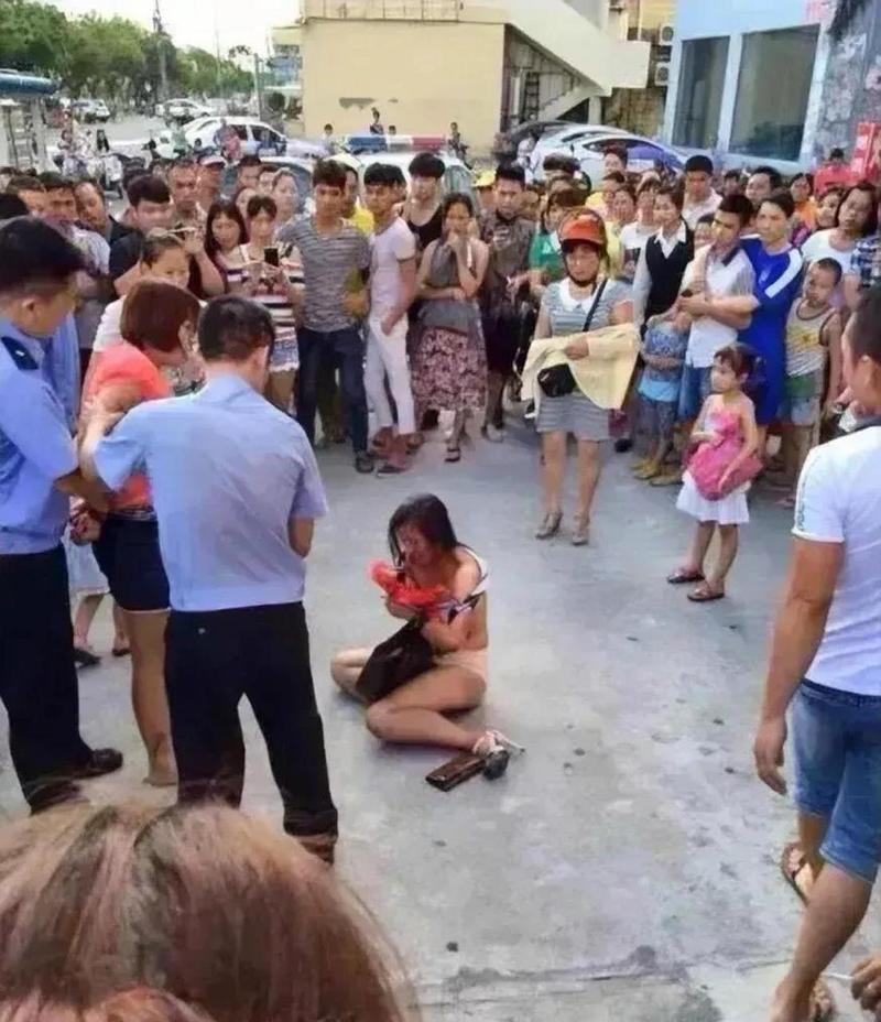 新聞中心_東莞?jìng)商缴鏮東莞?jìng)商絻r(jià)格_東莞?jìng)商缴?/></p>
<p style=